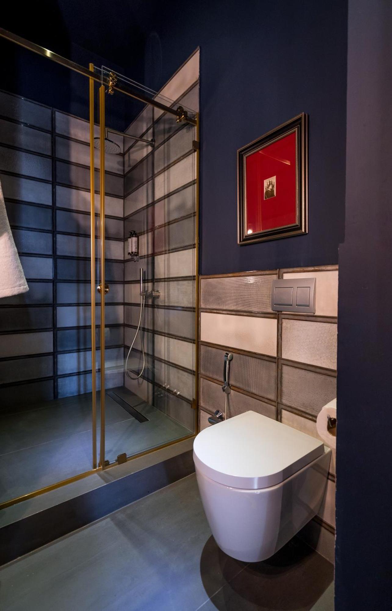 Zorba&Bond Boutique Hotel Тбилиси Екстериор снимка