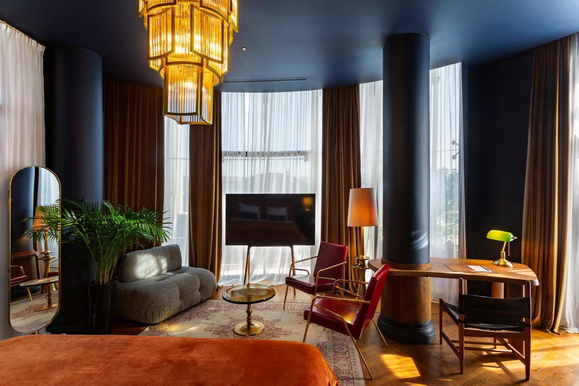 Zorba&Bond Boutique Hotel Тбилиси Екстериор снимка