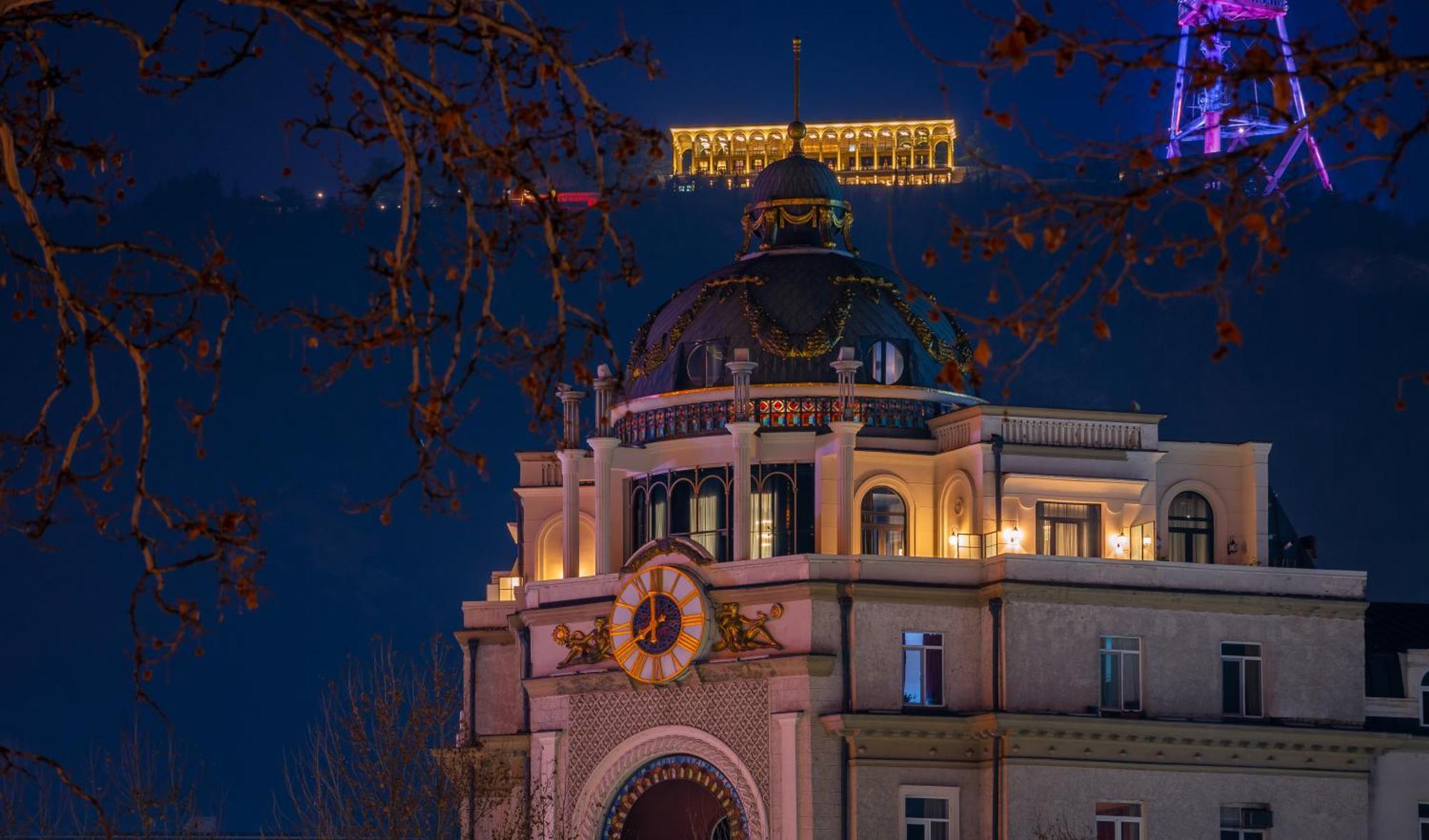 Zorba&Bond Boutique Hotel Тбилиси Екстериор снимка