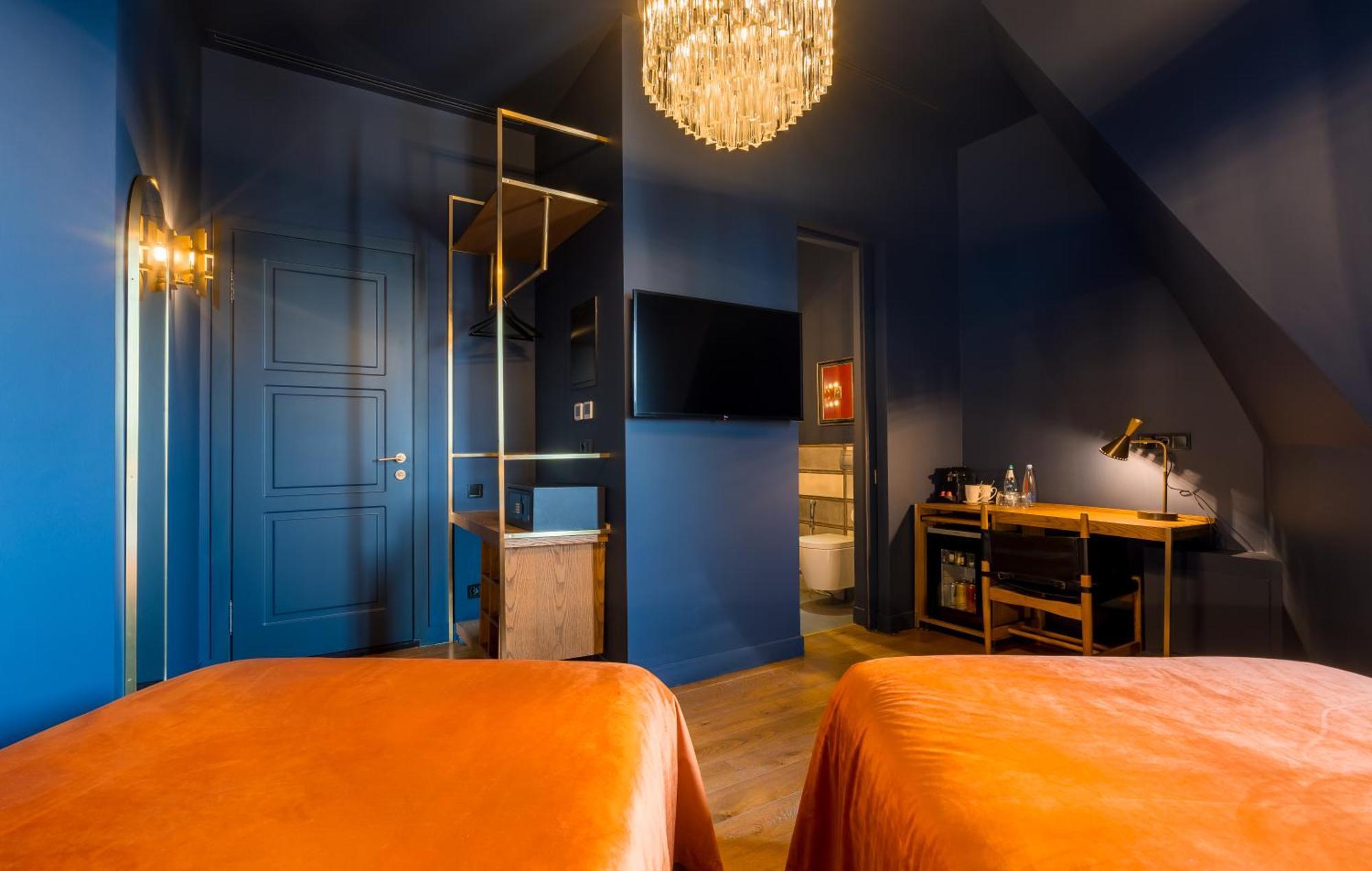 Zorba&Bond Boutique Hotel Тбилиси Екстериор снимка