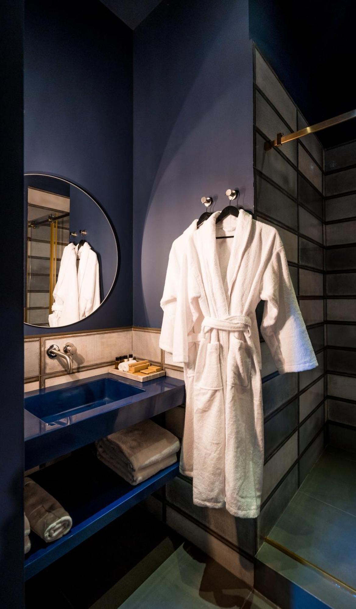 Zorba&Bond Boutique Hotel Тбилиси Екстериор снимка